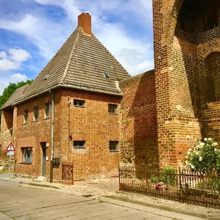 Stadtmauerhaus Prenzlau Exterior foto